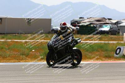 media/Apr-30-2023-CRA (Sun) [[020fcf5d43]]/Race 11-600 Expert Superbike/